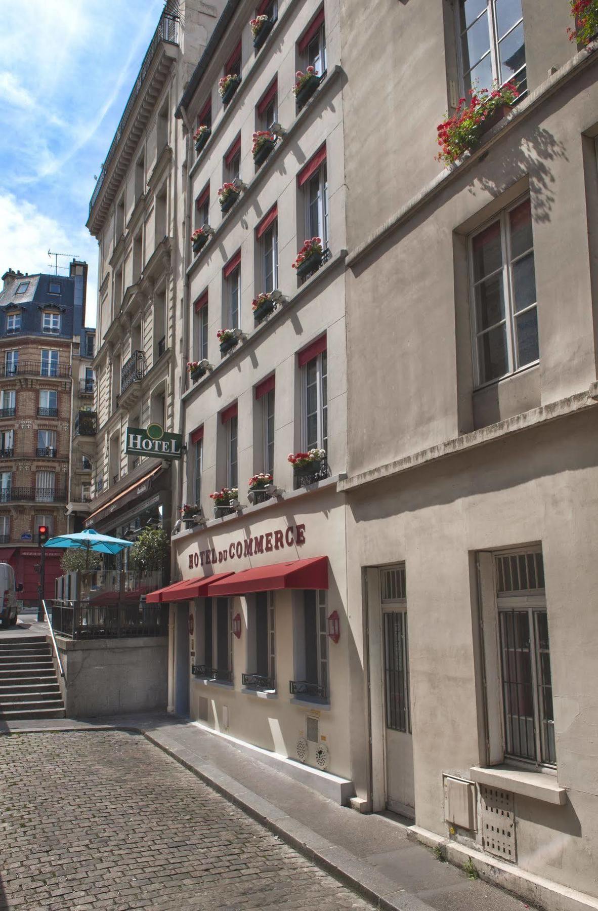 Hotel Du Commerce París Exterior foto